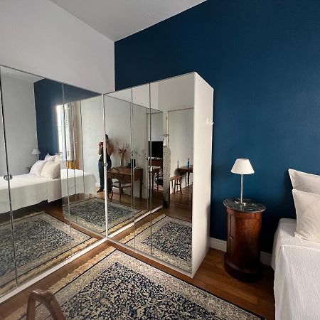 Maison De Ville Cosy Canal Saint Martin Paris Extérieur photo